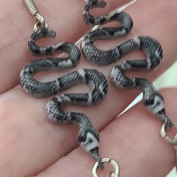 Snake earrings enamel python ? Red glass crystal blood drop can add 925 hooks - Picture 5 of 10